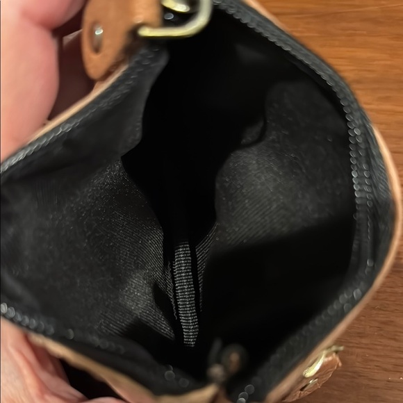 🐴 NWOT Modern Horse Leather Coin Pouch.🐴 - Picture 3 of 3